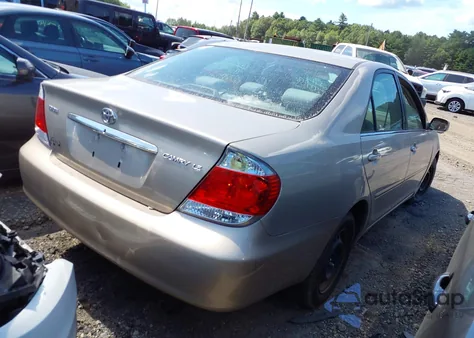 2006 Toyota Camry Le z USA, uszkodzony, nr VIN 4T1BE32K96U129734